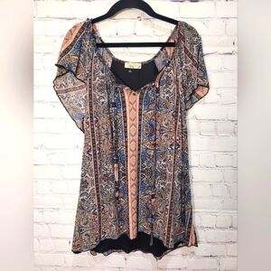 LAVISH Floral Print Flowy Short Sleeve Lined‎ Top Size Large